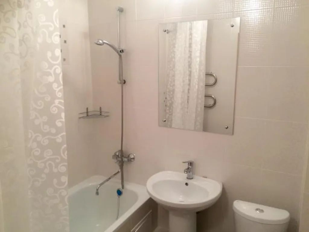 Квартира однокомнатная на улице Мире, 45 м², Йошкар-Ола — ванная комната