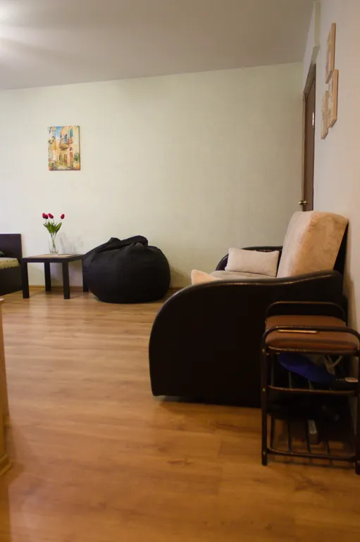 Квартира однокомнатная на улице Глеба Успенского, 35 м², Рыбинск — спальня, фото 6