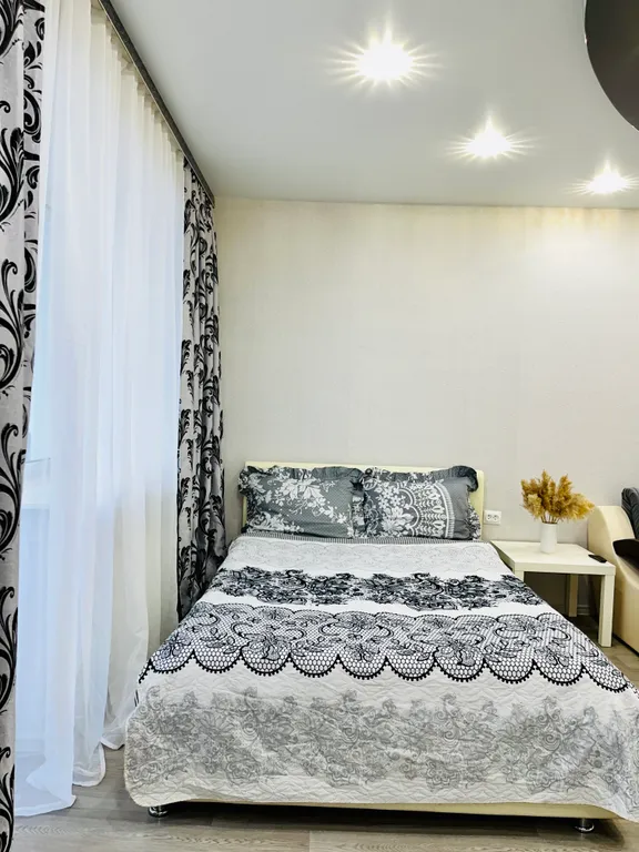 Студия однокомнатная на улице Гайдаре, 35 м², Дзержинск — спальня, фото 4