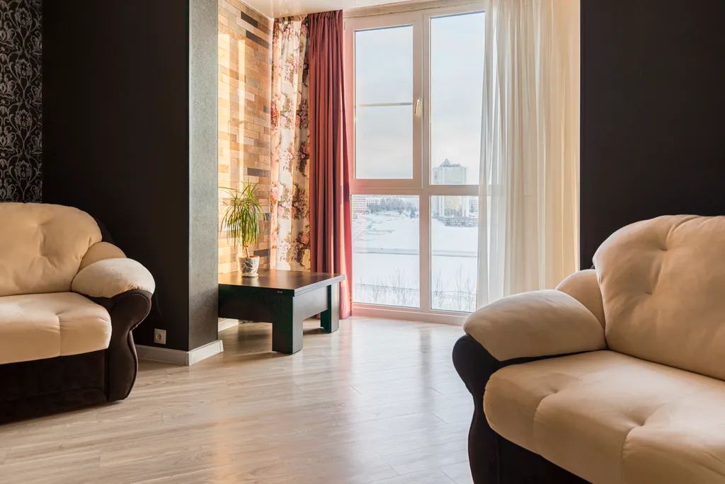 Квартира трёхкомнатная на улице Пирогова, 70 м², Чебоксары — спальня