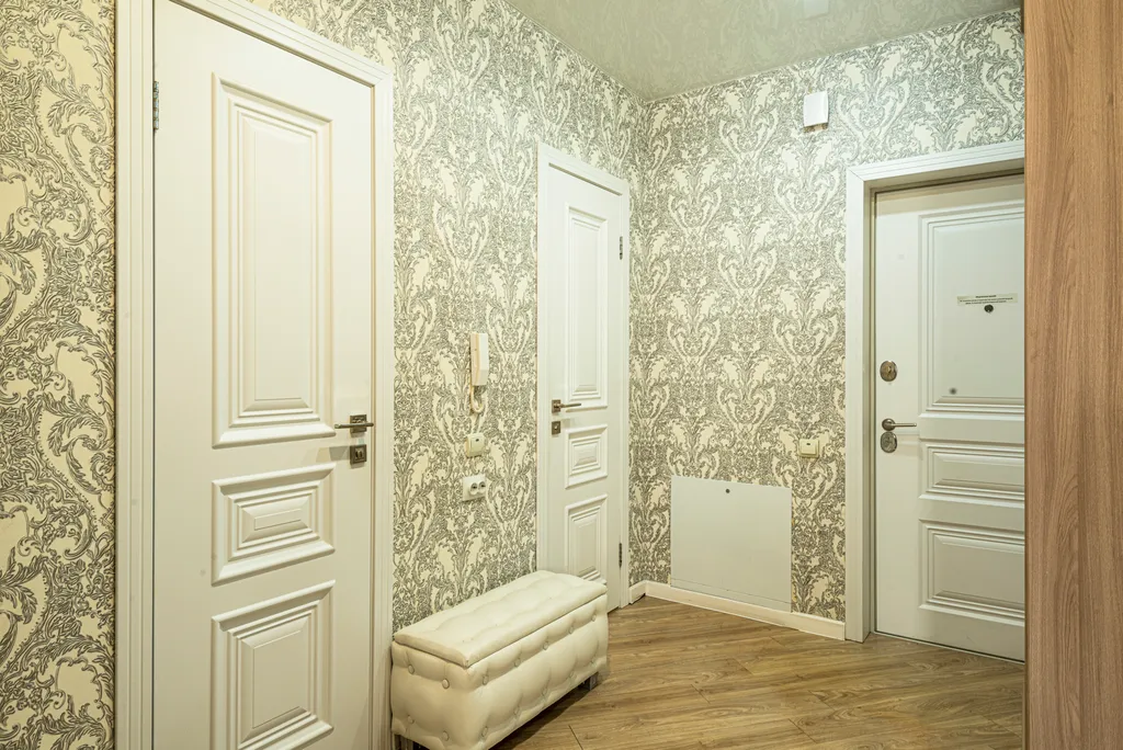 Квартира трёхкомнатная на улице Пирогова, 70 м², Чебоксары — фото 28