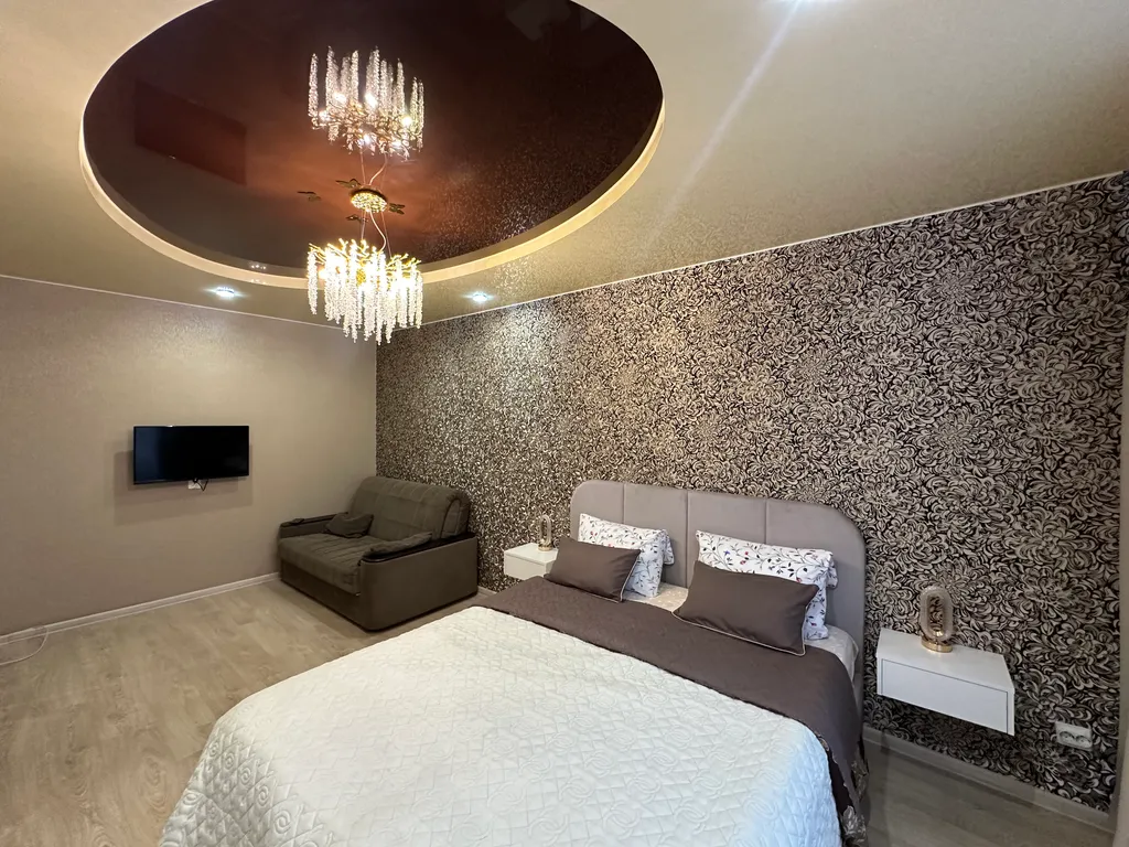 Апартаменты двухкомнатные на улице Западной, 60 м², Псков — фото 2