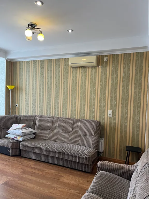 Квартира двухкомнатная на улице Северной, 60 м², Форос — фото 16