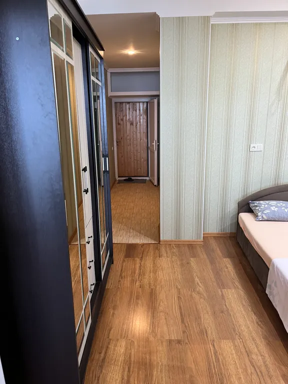 Квартира двухкомнатная на улице Северной, 60 м², Форос — фото 17
