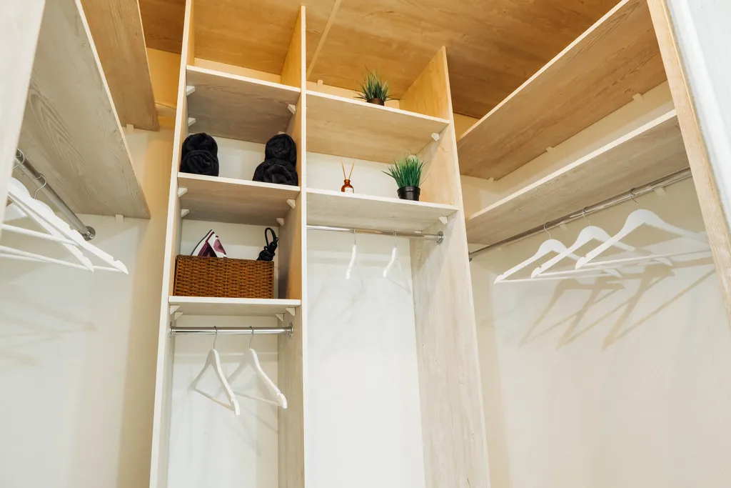 Квартира двухкомнатная в Куйбышевском, 46 м², Иркутск — фото 23