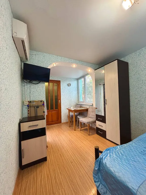 Домик возле моря