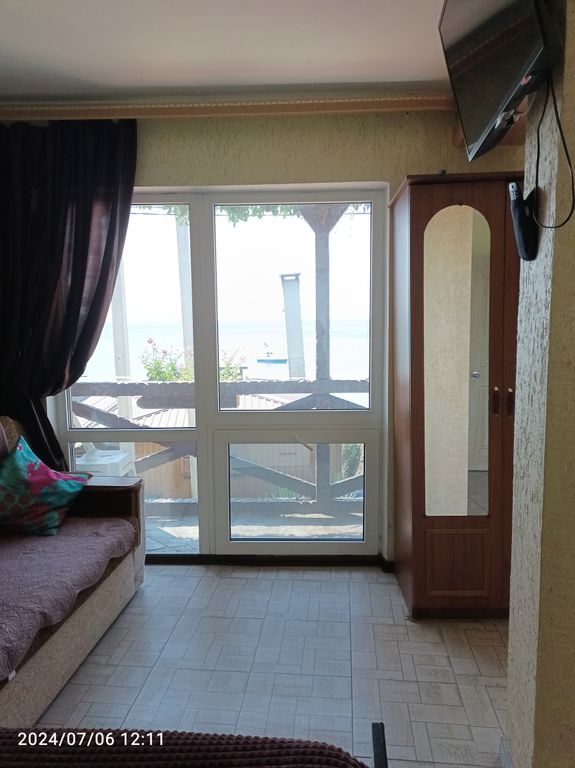 Семейный номер Студия с видом на море — Beach Hotel Новая Династия, фото 4 из 5