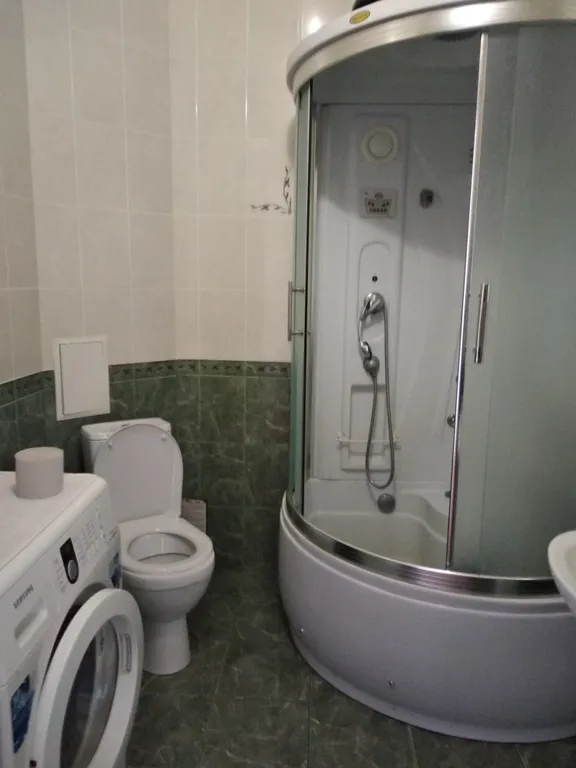 Квартира двухкомнатная на улице Айвазовского, 73 м², Судак — фото 10