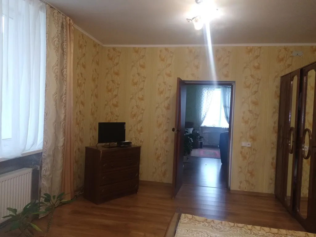 Квартира двухкомнатная на улице Айвазовского, 73 м², Судак — фото 9