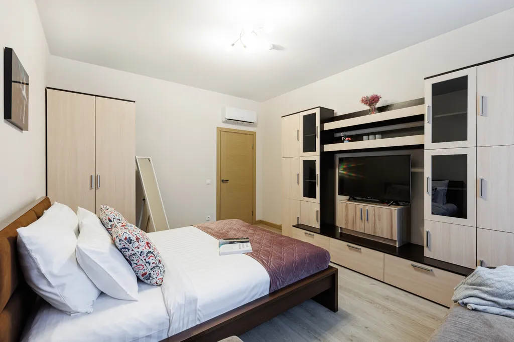 Квартира однокомнатная у метро Ботанический сад, 40 м², Москва — спальня, фото 7