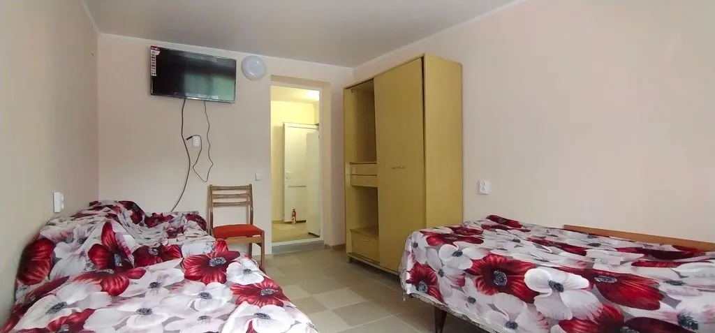 Трёхместный номер улучшенный — спальное место