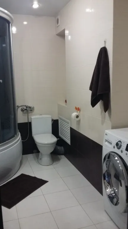 Квартира двухкомнатная в Гагаринском, 60 м², Севастополь — фото 9