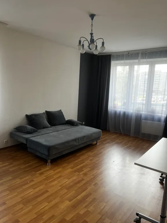Квартира двухкомнатная на улице Кузбасской Дивизии, 80 м², Псков — фото 6