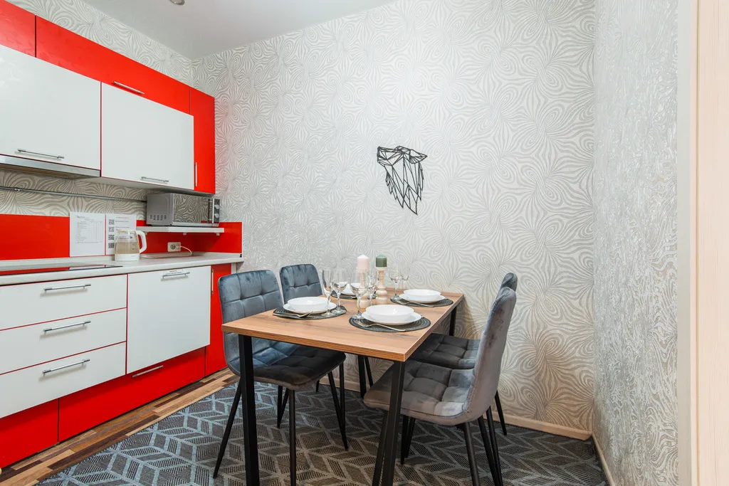 Квартира двухкомнатная на улице Пирогова, 44 м², Чебоксары — кухня, фото 9