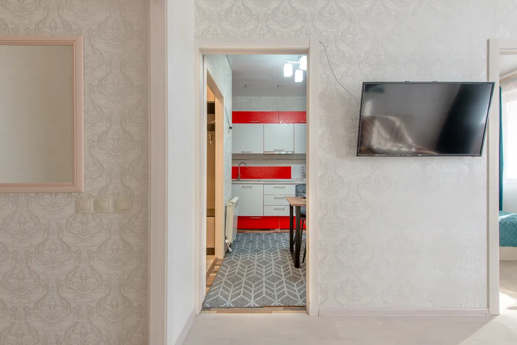 Квартира двухкомнатная на улице Пирогова, 44 м², Чебоксары — кухня, фото 2