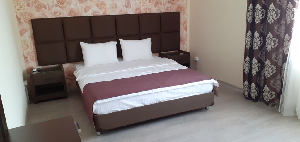 Cherry house — номер