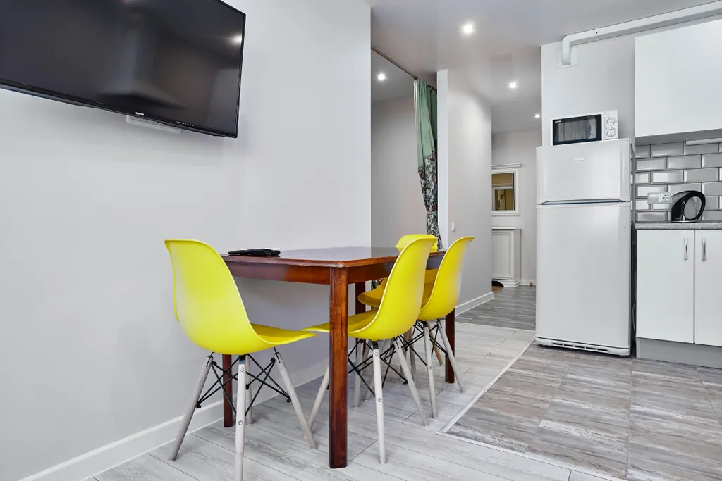 Квартира двухкомнатная на улице Садовой, 40 м², Аксай — кухня, фото 2