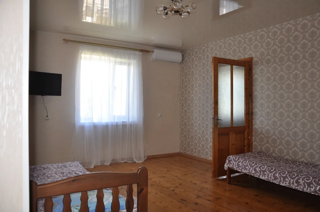 Пол дома с двумя спальнями и залом