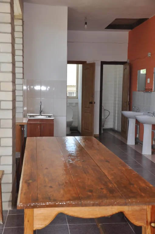 Пол дома с двумя спальнями и залом