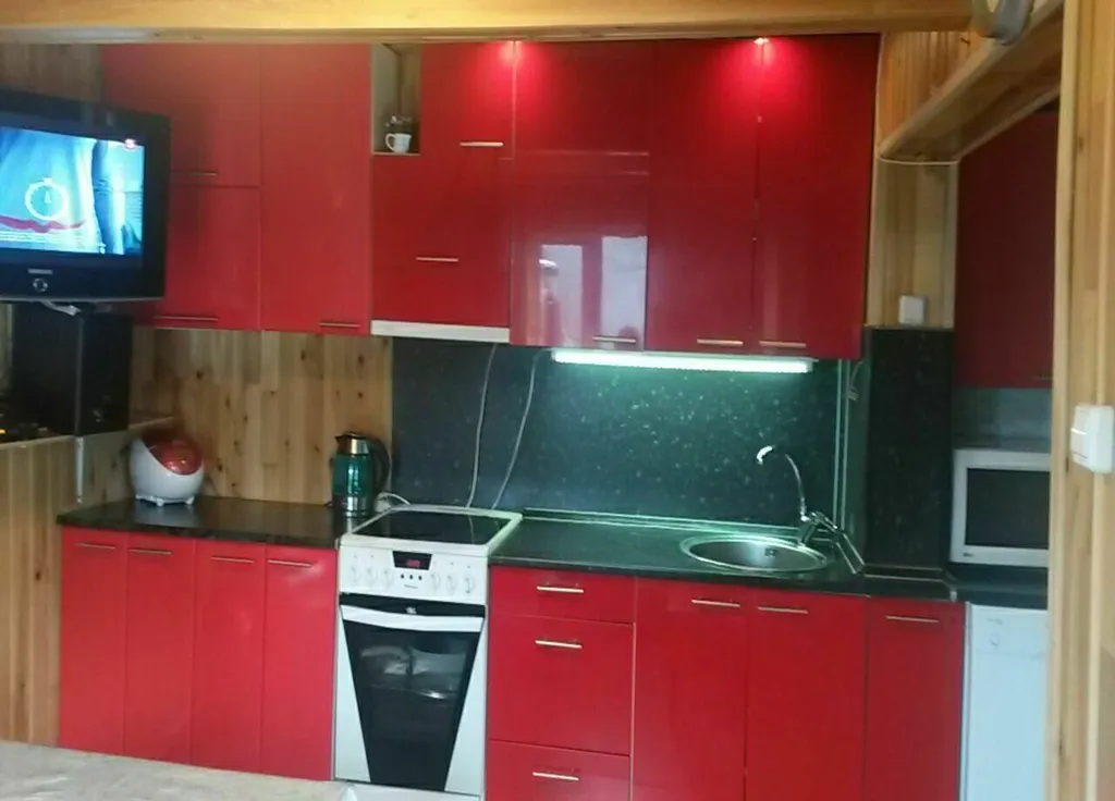 Гостевой Дом, баня, бассейн. Для большой компании - 14 спальных мест