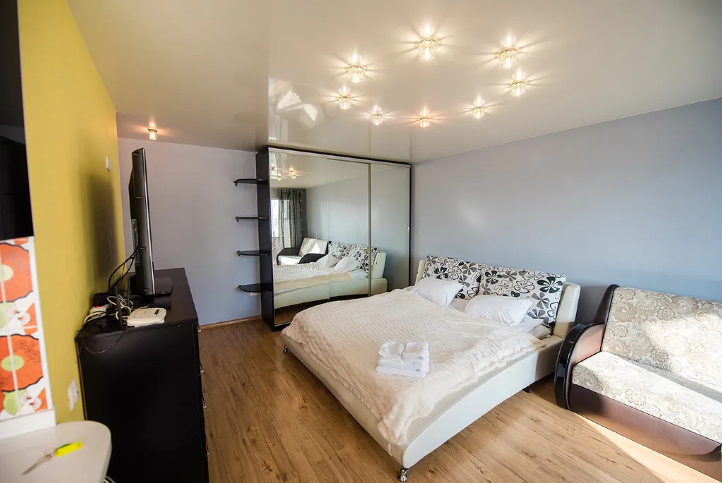 Квартира однокомнатная в Фрунзенском, 34 м², Владивосток — спальня, фото 2
