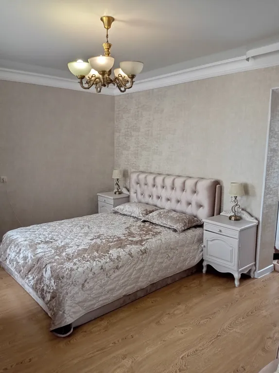 Квартира двухкомнатная на улице Чернышевского, 40 м², Кисловодск — спальня