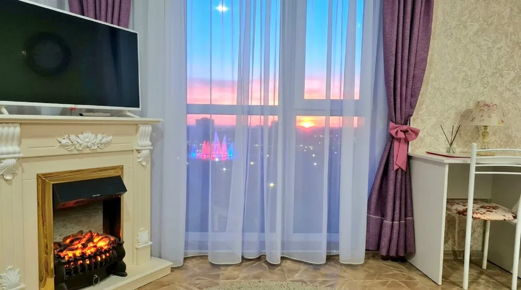Улучшенный номер комфорт с видом на море и парк Победы — Номера Парк-Отель, фото 2 из 5