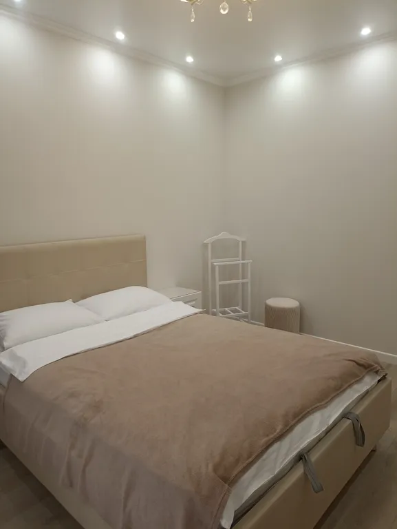Квартира двухкомнатная на улице Глазунова, 50 м², Хоста — фото 3