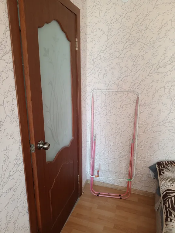Квартира однокомнатная на улице Тимура Фрунзе - Оловянка, 30 м², Великий Новгород — спальня, фото 5