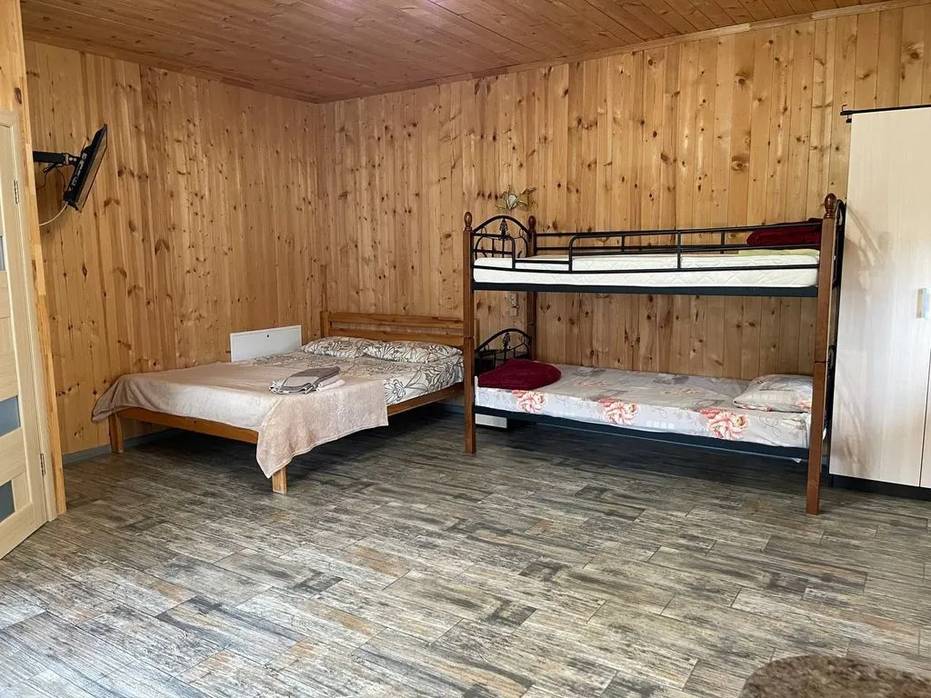 Просторный 4х местный номер до моря 7 км. спецбольница 200м — общий вид