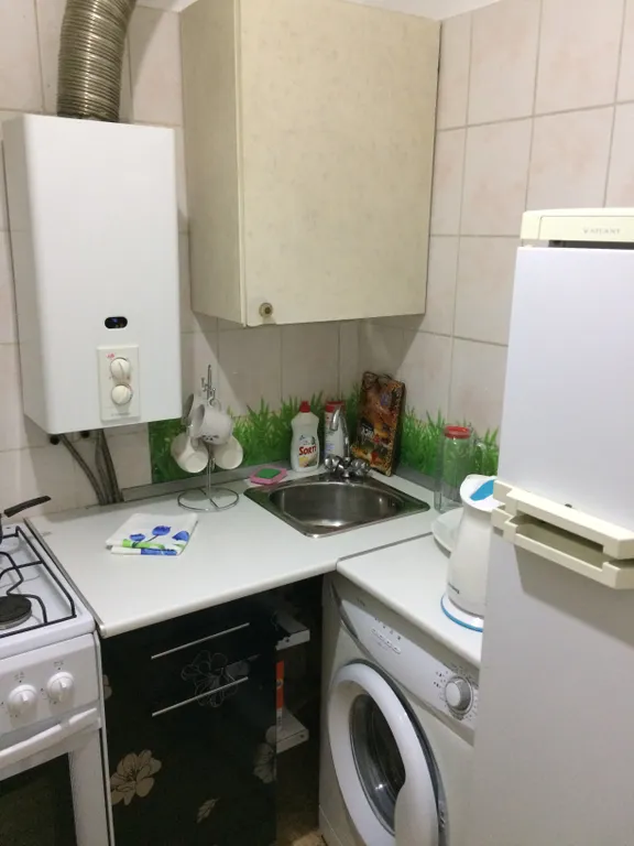 Квартира однокомнатная на улице Университетской, 30 м², Пятигорск — кухня