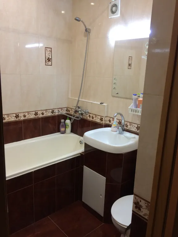 Квартира однокомнатная на улице Университетской, 30 м², Пятигорск — ванная комната, фото 2