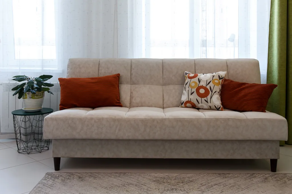 Студия однокомнатная в Октябрьском, 42 м², Иркутск — спальня, фото 9