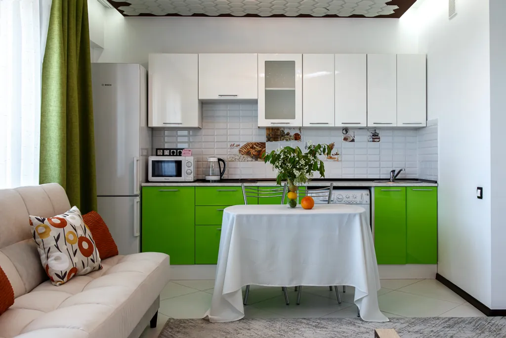 Студия однокомнатная в Октябрьском, 42 м², Иркутск — кухня