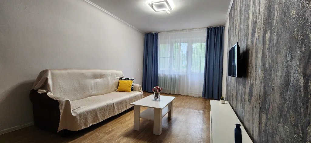 Квартира двухкомнатная в Сормовском, 50 м², Нижний Новгород — спальня, фото 5