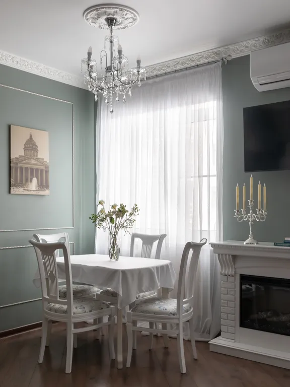 Квартира с сауной и камином в новом доме в центре