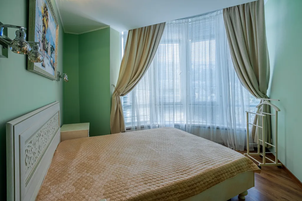 Квартира двухкомнатная на улице Щорсе, 60 м², Ялта — фото 6