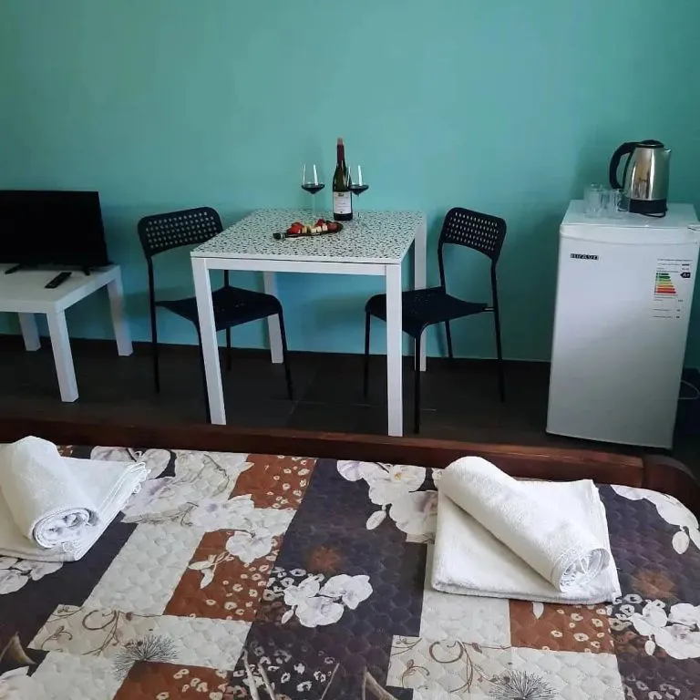 Четырёхместный номер улучшенный — Фламинго, фото 3 из 5