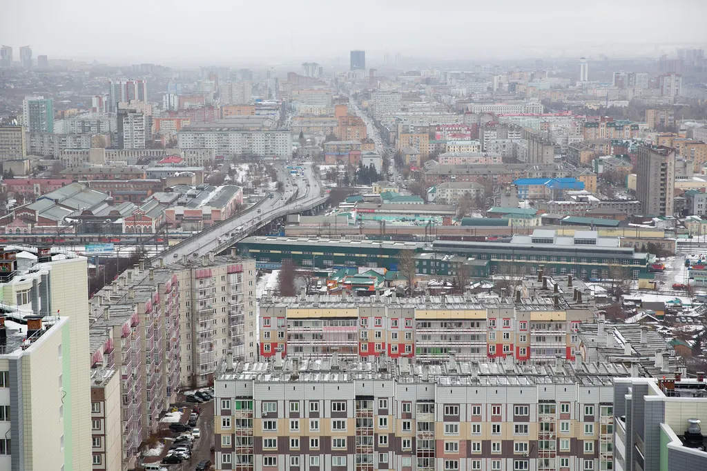Студия однокомнатная в Железнодорожном, 50 м², Красноярск — вид из окна, фото 2
