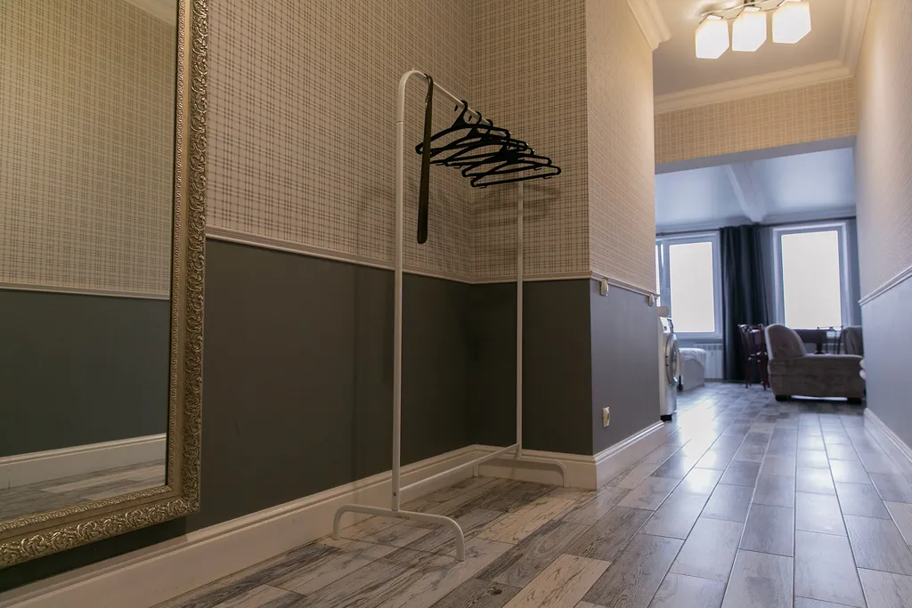 Студия однокомнатная в Железнодорожном, 50 м², Красноярск — фото 10