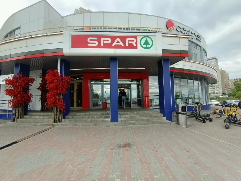 Квартира однокомнатная в Канавинском, 45 м², Нижний Новгород — двор