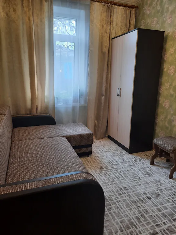 Квартира трёхкомнатная на улице Маратовской, 44 м², Гаспра — фото 11