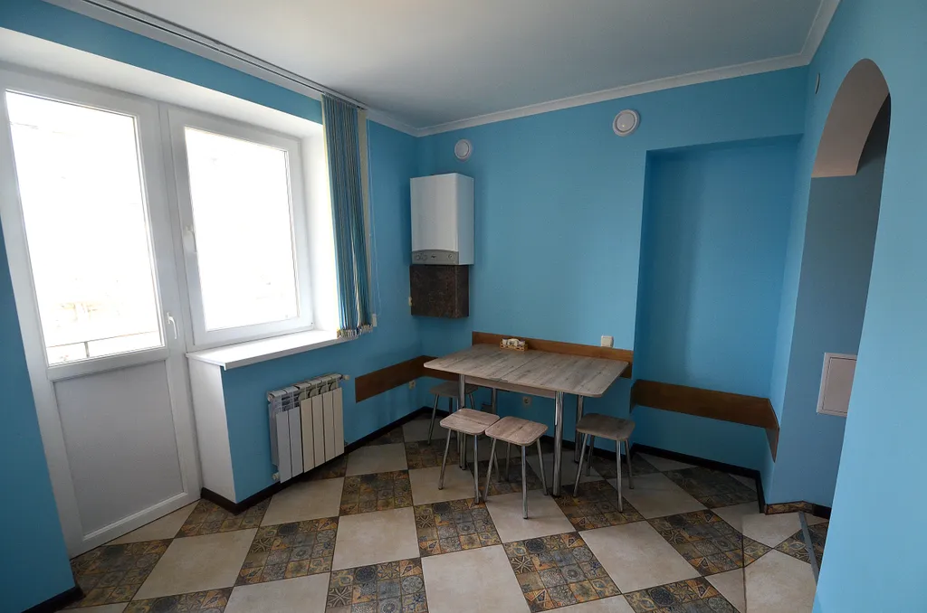 Квартира двухкомнатная в переулке Долиннном, 54 м², Коктебель — фото 8