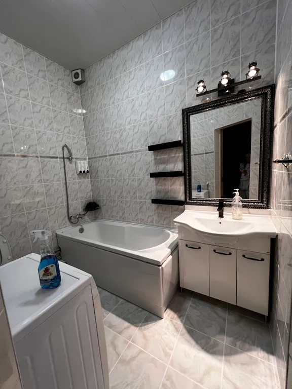Квартира двухкомнатная на улице Некрасова, 75 м², Евпатория — фото 15