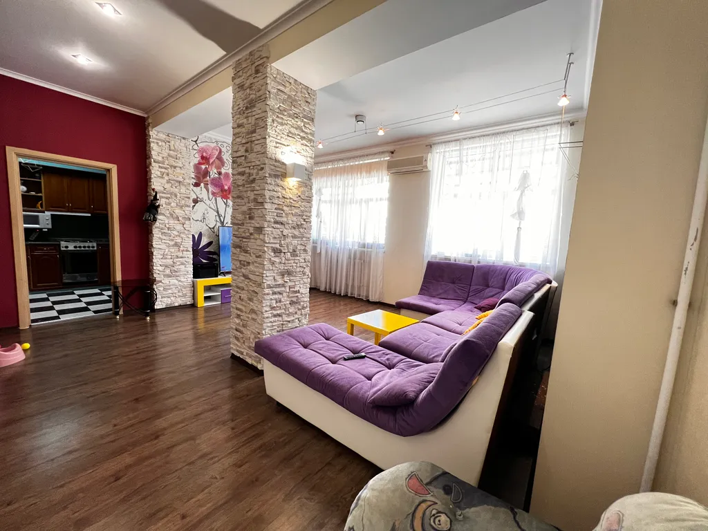 Квартира двухкомнатная на улице Некрасова, 75 м², Евпатория — фото 5