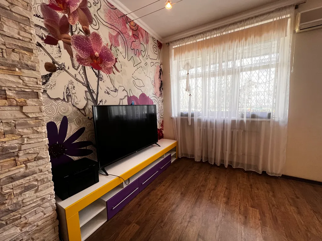 Квартира двухкомнатная на улице Некрасова, 75 м², Евпатория — фото 6