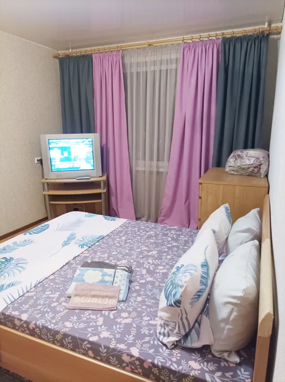 Квартира однокомнатная в Автозаводском, 35 м², Тольятти — спальня, фото 16