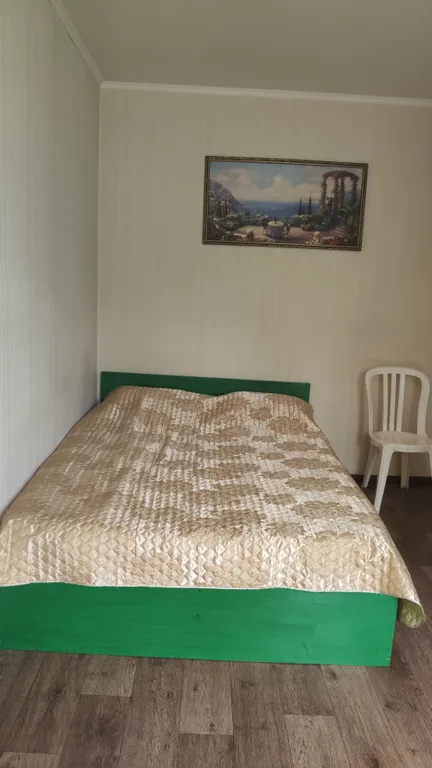 Квартира трёхкомнатная на улице Троллейбусной, 60 м², Симферополь — фото 9