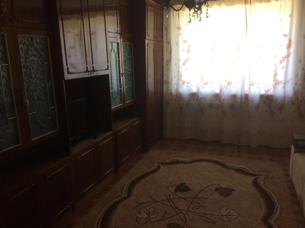 Квартира двухкомнатная в Гагаринском, 56 м², Севастополь — фото 2