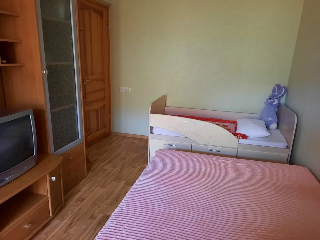 Квартира двухкомнатная в Гагаринском, 56 м², Севастополь — фото 7